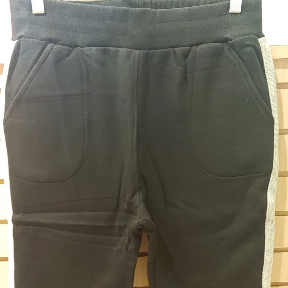 CM Fashion men's shorts with pockets elastic waist with drawstring
